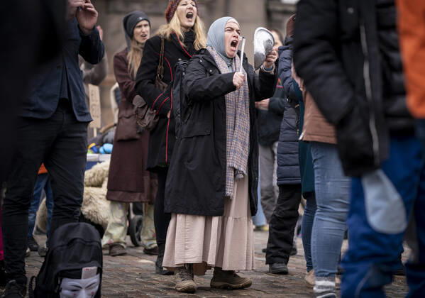 Demonstration against the Epidemic Act at Christiansborg Castle Square in Copenhagen on Tuesday 23 February 2021, Copenhagen Denmark  Copyright: Ritzau Scanpix LiselottexSabroex COP111 spdk20210223-131141-L