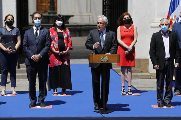 Santiago, February 23, 2021 Representatives of the Teachers Association, the Medical Association and the Ombudsmans Office for Children meet with President Sebastian Pinera to discuss the return to classes Marcelo Hernandez Aton Chile, Aton 490580  Copyright: MARCELOxHERNANDEZ ATONxCHILE
