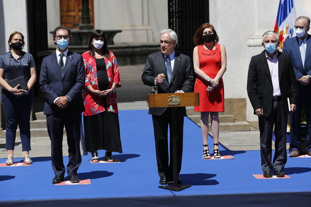Santiago, February 23, 2021 Representatives of the Teachers Association, the Medical Association and the Ombudsmans Office for Children meet with President Sebastian Pinera to discuss the return to classes Marcelo Hernandez Aton Chile, Aton 490607  Copyright: MARCELOxHERNANDEZ ATONxCHILE