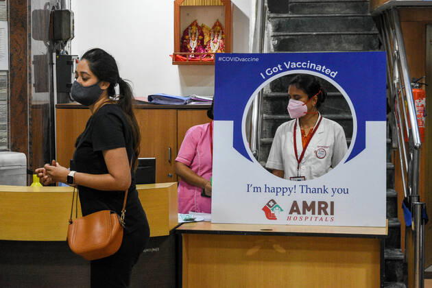 March 1, 2021, Kolkata, West Bengal, India: Indian government started to roll out vaccine for general public who are above 65 years of age or above 45 years of age having comorbidities.The government has given authorisation to private hosputals to charge a mximum of 250 rupees for the vaccination , where as for government hospityal it would be free of any charge. Kolkata India - ZUMAc211 20210301_zip_c211_005 Copyright: xDebarchanxChatterjeex