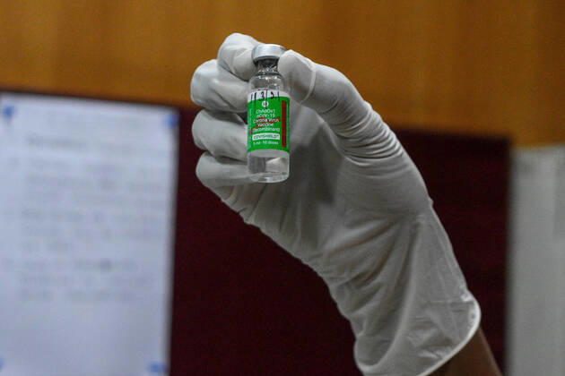March 1, 2021, Kolkata, West Bengal, India: Indian government started to roll out vaccine for general public who are above 65 years of age or above 45 years of age having comorbidities.The government has given authorisation to private hosputals to charge a mximum of 250 rupees for the vaccination , where as for government hospityal it would be free of any charge. Kolkata India - ZUMAc211 20210301_zip_c211_006 Copyright: xDebarchanxChatterjeex