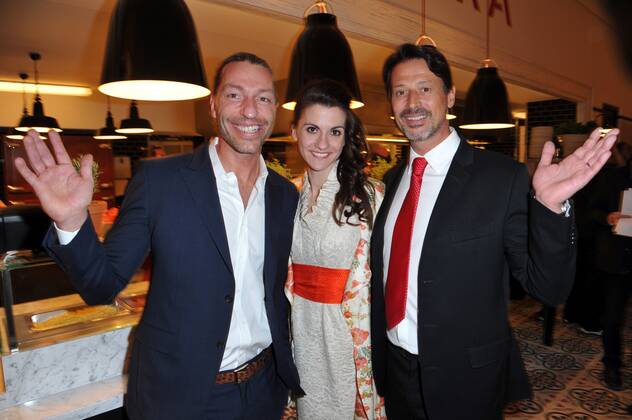 Friedemann Findeis Owner L Osteria , Caroline Dippold Interior Designer, L Osteria , Klaus Rader Owner L Osteria Opening of the L Osteria Munich in the Kuenstlerhaus in Munich Copyright: xEventpressxHannesxMagerstaedtx