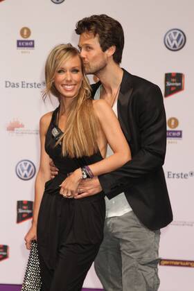 annemarie warnkross and wayne carpendale at the Echo 2011 the German Music Award at the Red Carpet in the Messe Berlin am Funkturm It is the 20 Echo 20 years Echo Copyright: xEventpress Herrmannx