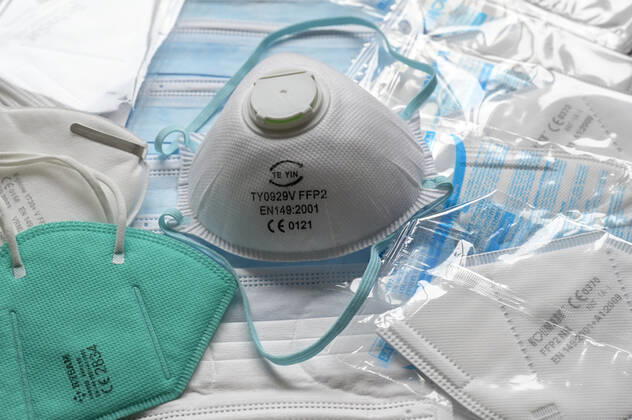 Corona Pandemie, Verkauf von medizinischen und FFP2 Masken Made in China Hamburg Germany