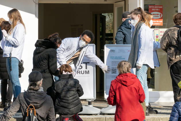 10 03 2021,Berlin,Germany,GER,Test Zentrum Bürger Schnelltest in der Kurt Weiß Sporthalle in der Franzensbader Straße 16 Ortsteil Grunewald Bezirk Wilmersdorf