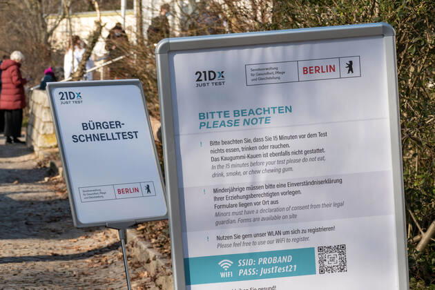 10 03 2021,Berlin,Germany,GER,Test Zentrum Bürger Schnelltest in der Kurt Weiß Sporthalle in der Franzensbader Straße 16 Ortsteil Grunewald Bezirk Wilmersdorf