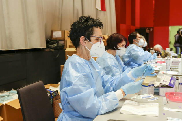 AUT, 2021 03 11 FEATURE COVID HEALTH LARGE-SCALE VACCINATION CAMPAIGN WITH BIONTECH PFIZER IN SCHWAZ DISTRICT