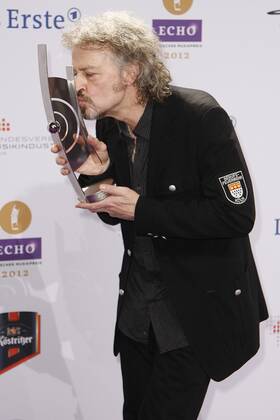 Lifetime Achievement Laureate Wolfgang Niedecken at the Echo 2012 the German Music Award Laureate before the ceremony at Messe Berlin Copyright: xEventpressxHerrmannx