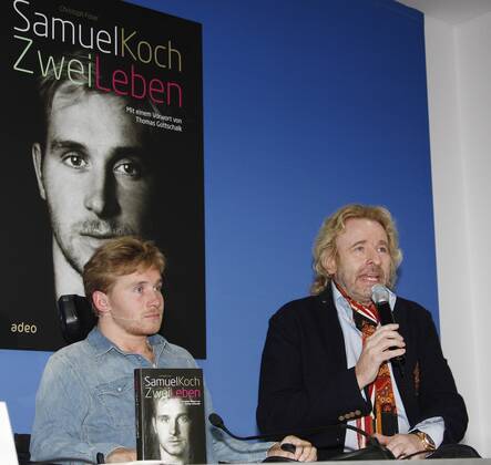 Samuel Koch and Thomas Gottschalk at the book launch of the Adeo publishing house Samuel Koch Two Lives in the House of the Federal Press Conference in Berlin Copyright: xEventpressxRadkex