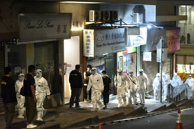 March 15, 2021, Hongkong, Hongkong, China: Another 4 buildings are blocked and all citizens have to take the COVID-19 nucleic acid testing in Hongkong,China on 15th March, 2021. Hongkong China  - ZUMAt151 20210315_zia_t151_010 Copyright: xTpgx