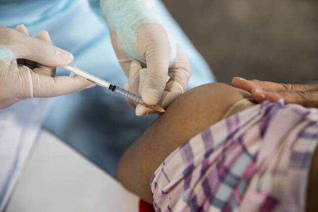 March 19, 2021, Thailand: A health worker administers a dose of CoronaVac, a Covid-19 coronavirus vaccine developed by ChinaÃ¢â‚¬â ¢s Sinovac Biotech ltd, in Bangkok, Thailand, on Friday March 19, 2021. Health workers have been vaccinating 600 residents per day, after a cluster of Covid-19 coronavirus cases were discovered at the Bang Khae market in Bangkok on Wednesday, March 17. Thailand - ZUMAm249 20210319_zip_m249_020 Copyright: xAndrexMalerbax