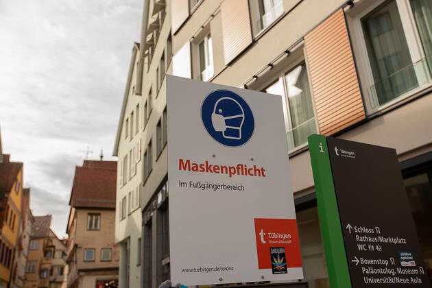Tuebingen themed pictures Tuebingen in time of Corona pandemic, themed pictures Tuebingen in time of Corona pandemic, compulsory masks for Tuebingen city centre, 20 03 2021, Copyright: xEIBNER DROFITSCHx EP_ddh