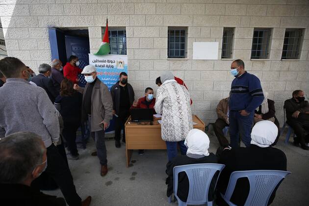 March 21, 2021, Nablus, West Bank, Palestinian Territory: Palestinians receive the dose of the coronavirus disease (COVID-19) vaccine during a campaign to vaccinate front-line for those aged over 75, cancer patients and medical personnel, at the health ministry in the West Bank city of Nablus, on March 21, 2021 Nablus Palestinian Territory - ZUMAap3_ 20210321_zaf_ap3_041 Copyright: xShadixJarar Ahx