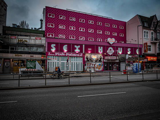 Hamburg St Pauli Reeperbahn Brothel Puff Sex House Pink Palace, closed , March 2021 Hamburg St Pauli