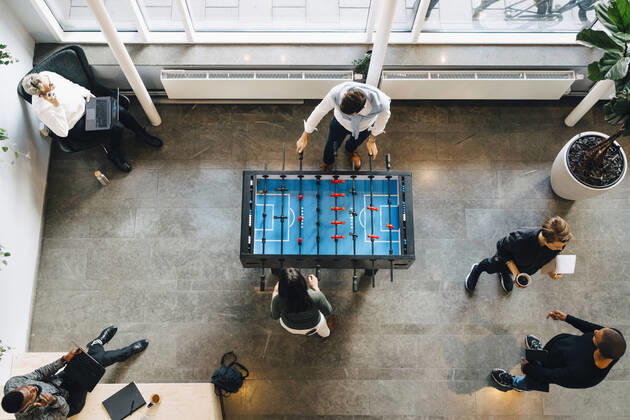 Directly above shot of business people taking break after office work Sweden, Stockholm, model released, property released Copyright: xMaskotx , MA85547