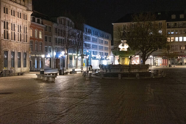 Like an abandoned city. Aachen on Easter vigil between 10 p.m. and 11 p.m. View of the deserted pedestrian zone Am Markt. In Aachen on April 3, 2021. GERMANY - AACHEN - EASTER Easter 2021 Covid Pandemic