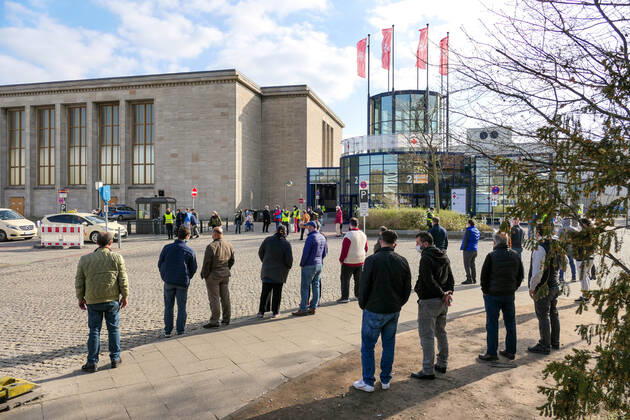 04 04 2021,Easter Sunday,Berlin,Germany,GER,Corona Impfzentrum Messe Berlin Hall 21 BioNTech