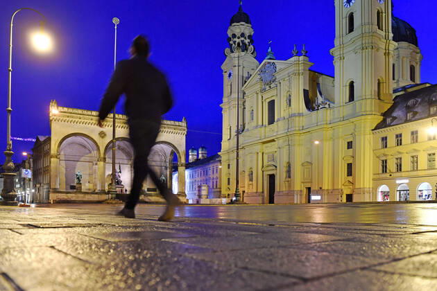 Theme image Is the bridge lockdown coming to break the third wave Nearly deserted Odeonsplatz in Munich with Feldherrnhalle and Theatiner church on 06 04 2021 Night curfew,curfew,night shot,