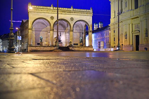 Theme image Is the bridge lockdown coming to break the third wave Deserted Odeonsplatz in Munich with Feldherrnhalle and Theatiner church on 06 04 2021 Night curfew,curfew,night shot,