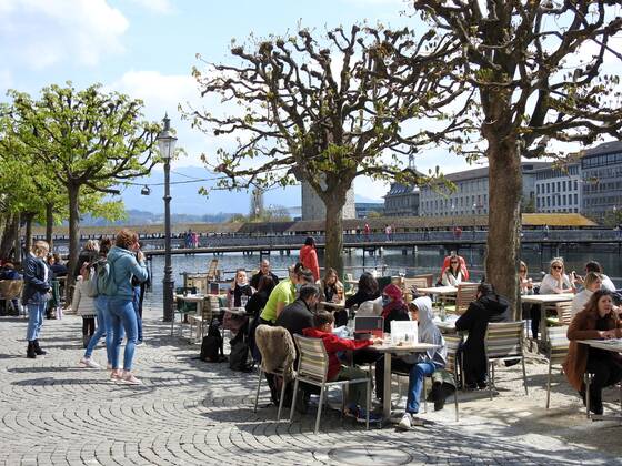 Photo Manuel Geisser 19 04 2021 Corona Pandemic Picture Restaurants with outdoor area can serve guests again City of Lucerne