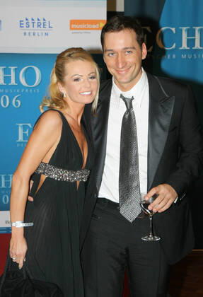 Echo Awards 12 03 2006 DJ Paul van Dyk Matthias Paul wife Natascha at the Echo Awards ceremony, at Hotel Estrel, Sonnenallee 225, Berlin 12 03 2006