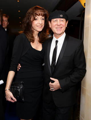 Klaus Meine mit Ehefrau Gaby - Heroes Gala in Hotel Adlon in Berlin am 08.11.2014 Copyright: xJamesxColdreyx