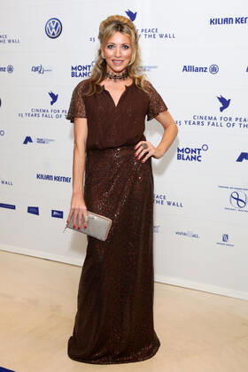 Sanny Van Heteren - Heroes Gala in Hotel Adlon in Berlin am 08.11.2014 Copyright: xJamesxColdreyx