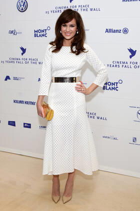 Natalia Avelon - Heroes Gala in Hotel Adlon in Berlin am 08.11.2014 Copyright: xJamesxColdreyx