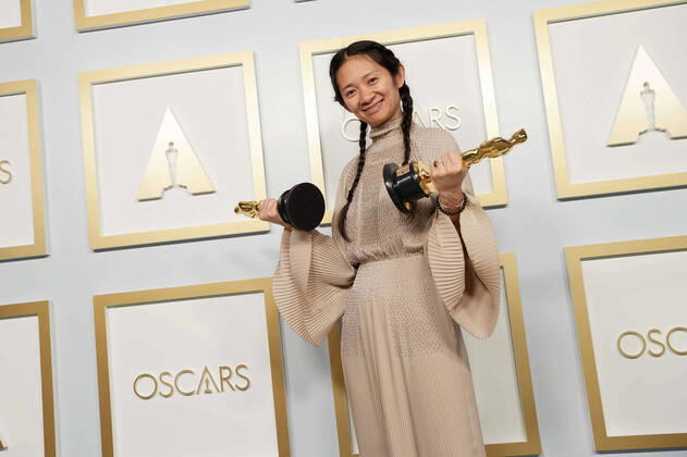 Chloe Zhao poses backstage with the Oscars for Directing and Best Picture the during the live ABC Telecast of The 93rd Oscars at Union Station in Los Angeles, CA on Sunday, April 25, 2021. Los Angeles CA USA  Copyright: xMattxPetitx 341351227THA
