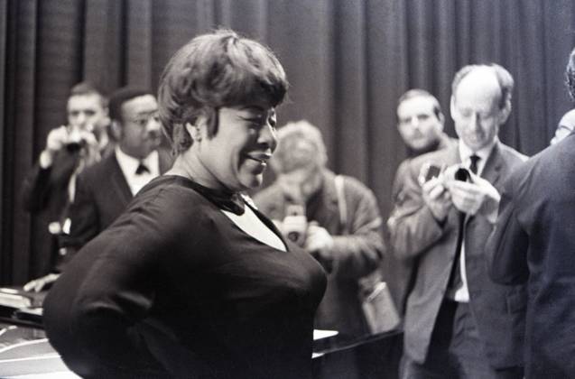 20 03 1965, Berlin, GDR Ella Fitzgerald, singer On 20 03 1965 she and Louis Armstrong gave a concert in the old Friedrichstadtpalast on the occasion of their tour through the GDR Berlin, GDR, German, German Democratic Republic, German
