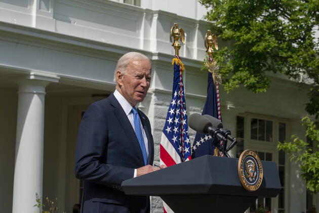 May 13, 2021, Washington, District of Columbia, USA: United States President Joe Biden gives remarks on the new Covid-19 Centers for Disease Control mask guidelines in the Rose Garden, at the White House in Washington, DC on Thursday, May 13, 2021. Fully vaccinated people no longer need to wear a face mask or stay six feet away from others in most settings, whether outdoors or indoors, the Centers for Disease Control and Prevention said in updated public health guidance released Thursday Washington USA - ZUMAs152 20210513_zaa_s152_201 Copyright: xTasosxKatopodisx-xPoolxViaxCnpx