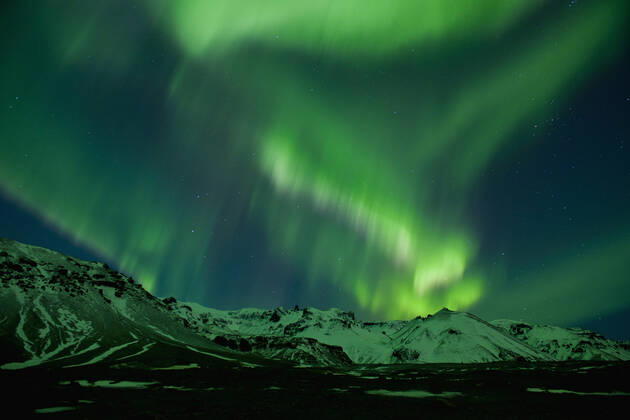 Northern light light up the sky in South Iceland Skaftafell, Iceland CR_THHE210517A-749071-01