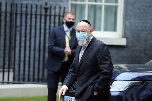 May 20, 2021, London, England, United Kingdom: Chief rabbi of the UK and Commonwealth EPHRAIM MIRVIS arrives at 10 Downing Street to meet with UK Prime Minister Boris Johnson. London United Kingdom - ZUMAs262 20210520_zip_s262_080 Copyright: xTayfunxSalcix