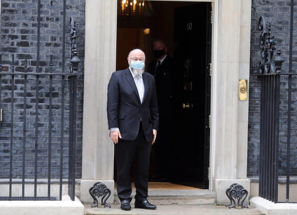 May 20, 2021, London, England, United Kingdom: Chief rabbi of the UK and Commonwealth EPHRAIM MIRVIS arrives at 10 Downing Street to meet with UK Prime Minister Boris Johnson. London United Kingdom - ZUMAs262 20210520_zip_s262_083 Copyright: xTayfunxSalcix