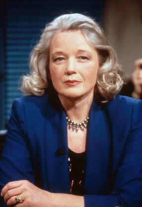 NeunzehnZehn NeunzehnZehn, Sunday political talk show, Germany 1993 2003, broadcast from 13 March 1994, talk guest Gabriele von Arnim, Germany Copyright: FrankxHempel Nur redaktionelle Nutzung. Editorial usage only. UnitedArchives19547217_05 EDITORIAL USE ONLY