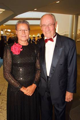 Jewish Museum 09 09 2001 Manager Edzard Hans Wilhelm Reuter Daimler Benz AG Mrs. Helga, State Act for the ceremonial opening Jewish Museum in the Berlin Philharmonic Hall, Herbert von Karajan Strasse 1, Berlin 09 09 2001 XXX