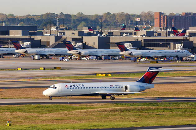 Atlanta, United States 3 April 2019 A Delta Air Lines Boeing 717 200 aircraft with registration number N990AT at Atlanta ATL Airport in the United States. 1084208672