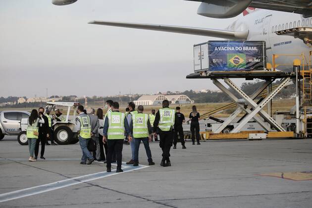 June 26, 2021: Arrival of 6,000 liters of API (Active Pharmaceutical Ingredient) at Guarulhos International Airport, in Sao Paulo state, this Saturday (26), .The inputs will allow the Butantan Institute to manufacture around 5 million doses of the Coronavac vaccine against Covid-19..The landing was accompanied by the governor Joao Doria. - ZUMAl146 20210626_zaf_l146_004 Copyright: xPauloxLopesx