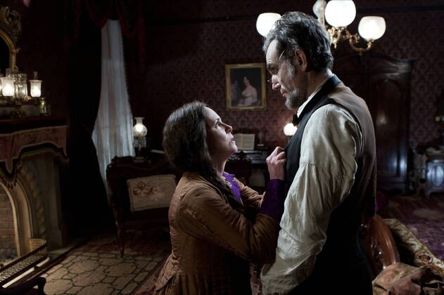 OSCARS. Bester Hauptdarsteller. Preisträger 2011-2020 Sally Field & Daniel Day-Lewis Characters: Mary Todd Lincoln, Abraham Lincoln Film: Lincoln (2012) Director: Steven Spielberg 09 November 2012  Copyright: MaryxEvansxAFxArchivexTouchstonexPictures 13061817 EDITORIAL USE ONLY