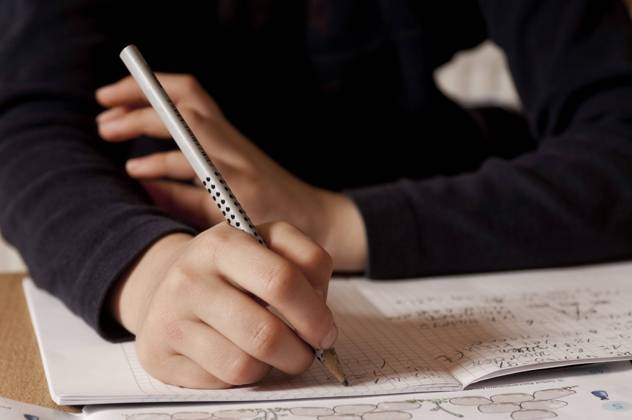 doing homework, Germany BLWS648195 Copyright: xblickwinkel McPHOTO B.xLeitnerx