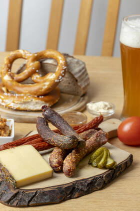 snack,sausage,meal,cold meat,snacks,sausages,meals,cold meats jb1-m54