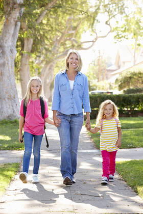 mother,daughter,mom,mothers,mum,daughters mmq-km7 ,model released, Symbolfoto