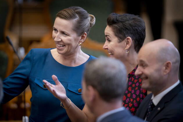 Prime Minister Mette Frederiksen S and SFs Pia Olsen Dyhr during the opening of the Folketing in the Chamber on Tuesday 5 October 2021, Copenhagen Denmark Copyright: Ritzau Scanpix LiselottexSabroex COP103 spdk20211005-152023-L