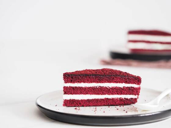  Piece of red velvet cake with perfect texture, 13.10.2020, Copyright: xFascinadorax Panthermedia27434082