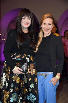 Vreni Frost and Fränzi Kühne at the presentation of the 4 Iconista Award 2021 at the Stadtbad Oderberger Berlin, 14 10 2021 Foto:xN.xKubelkax xFuturexImage
