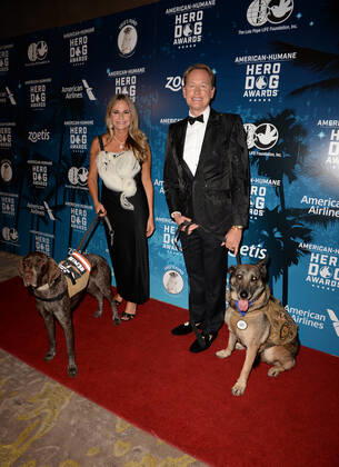 PALM BEACH, FL - NOVEMBER 12: Dr. Robin Ganzert and Carson Kressley attend the American Humane Hero Dog Awards Gala held at the Eau Palm Beach Resort & Spa on November 12, 2021 in Palm Beach Florida. Copyright: xmpi04x