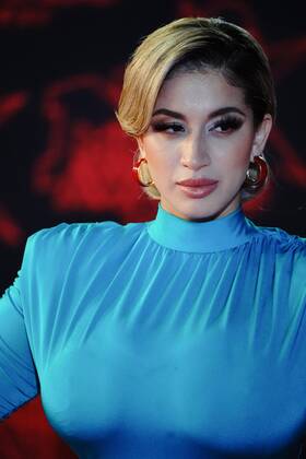 Fatima Zahra a k a La Zarra CELEBRITES : NRJ Music Awards - Cannes - 20 11 2021 NorbertScanella Panoramic