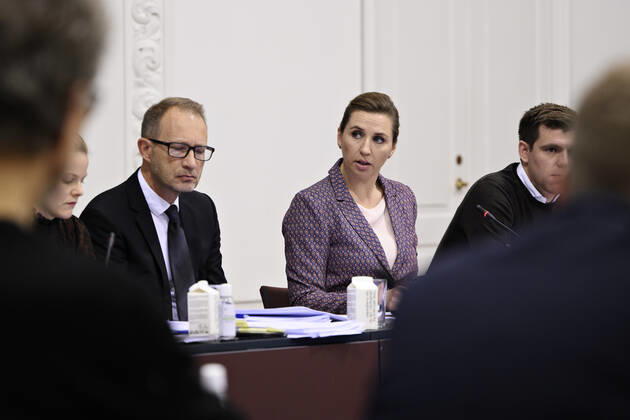 Prime Minister Mette Frederiksen S and Minister of Justice Nick Haekkerup S are in open consultation on guidelines for storing e-mails and text messages, in the County Council Chamber at Christiansborg in Copenhagen on Tuesday 7 December 2021, Copenhagen Denmark Copyright: PhilipxDavali PhilipxDavalix cop101 spdk20211207-115902-L