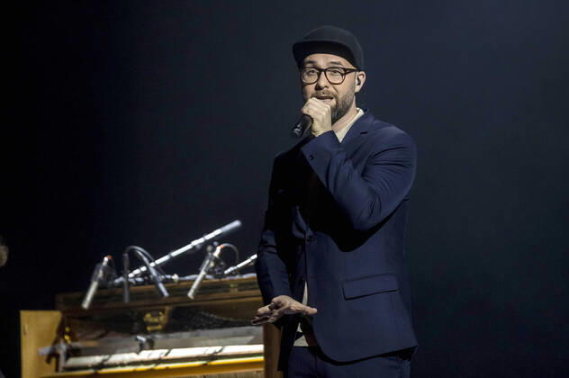Mark Forster at the recording of the TV show MDR Sputnik presents Friends of Mark Forster at the Carl Maria von Weber Theater Bernburg, 07 12 2021 Foto:xM.xKremerx xFuturexImage