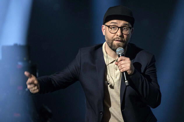 Mark Forster at the recording of the TV show MDR Sputnik presents Friends of Mark Forster at the Carl Maria von Weber Theater Bernburg, 07 12 2021 Foto:xM.xKremerx xFuturexImage